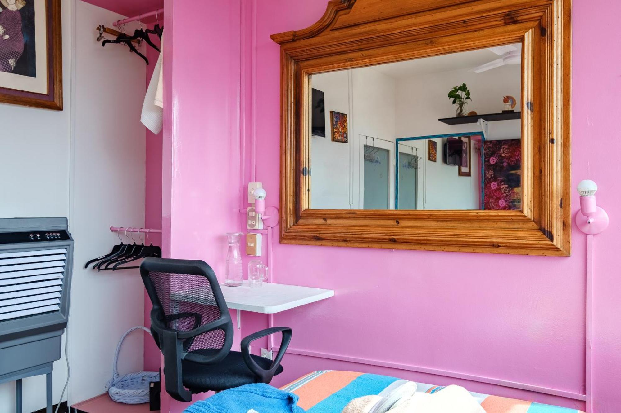 Casa Itzae Polanquito Dog Friendly Bed & Breakfast Mexico City